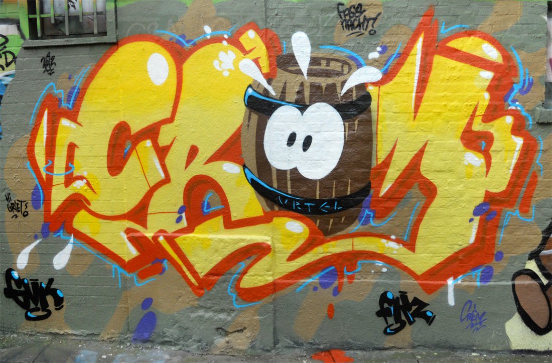 Graffiti in Gent - Photo by kesselkinder - crèm (2012)