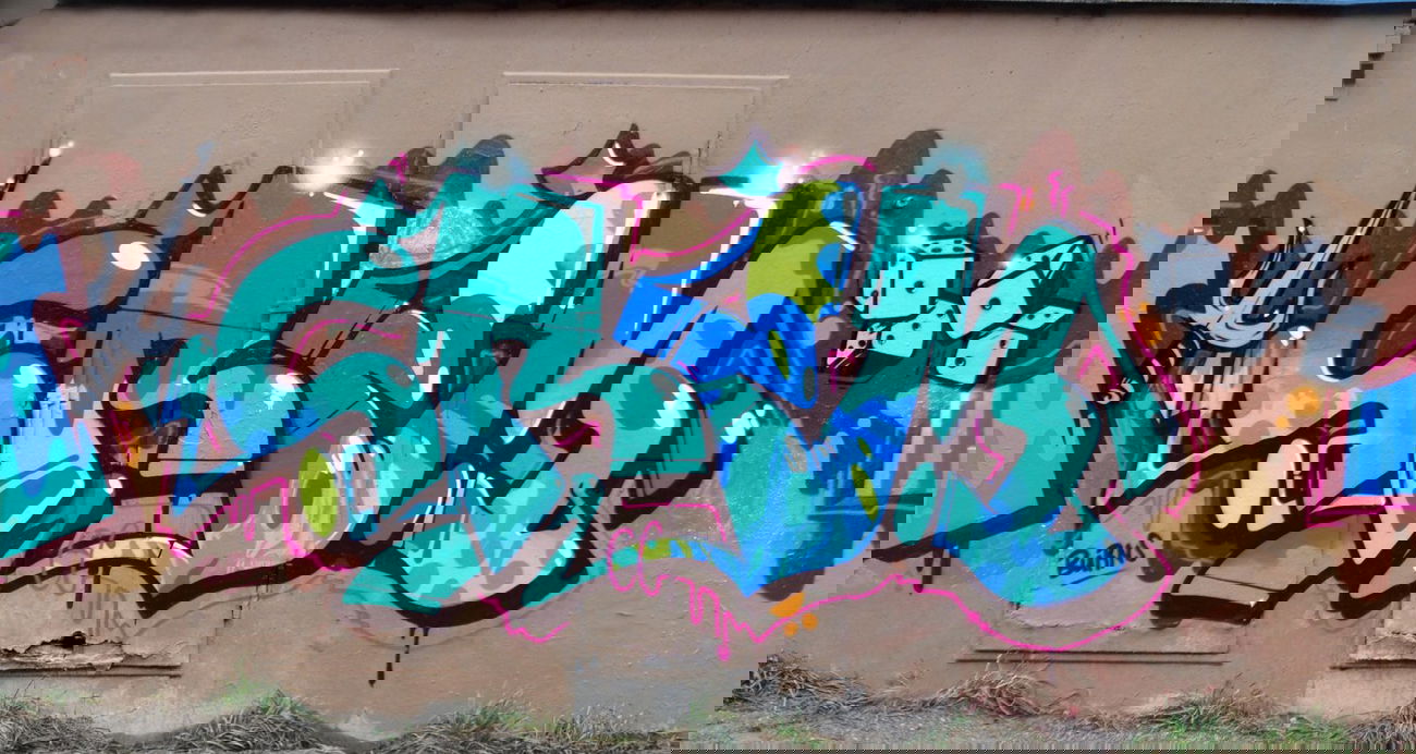 Graffiti Wall in München - Photo by kesselkinder - crèm (2014)