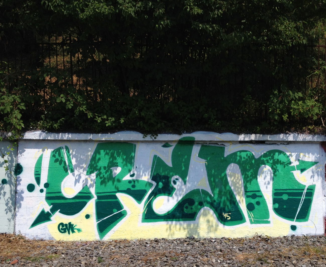 Graffiti in Zürich - Photo by kesselkinder - crèm (2015)