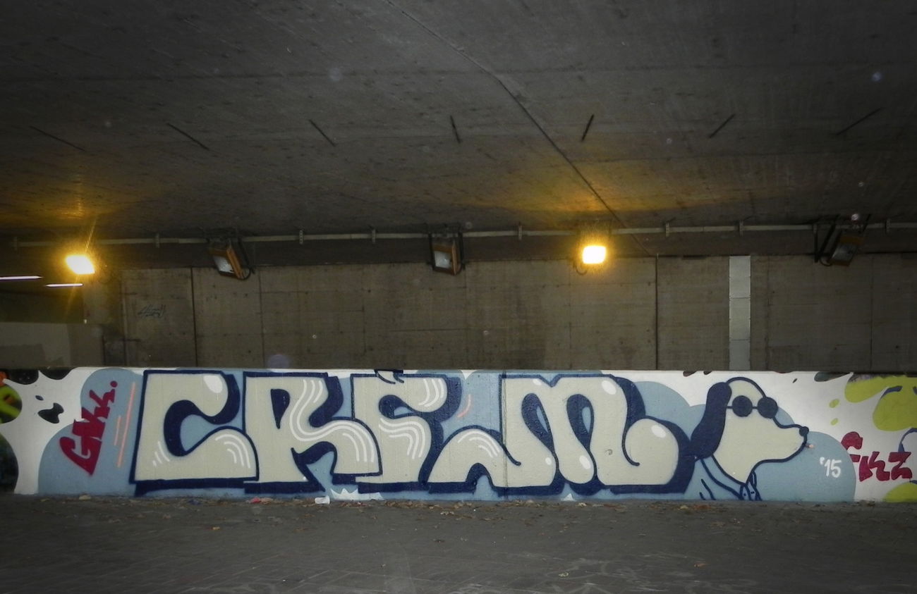 Graffiti Wall in Stuttgart - Photo by kesselkinder - crèm (2015)