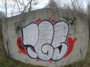 Graffiti Bombing - Photo by keydyks (2012)