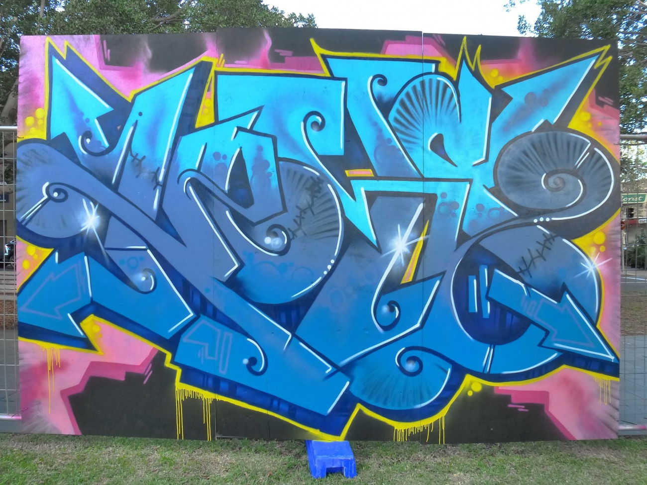 Graffiti Wall - Photo by keystothecity - Keys