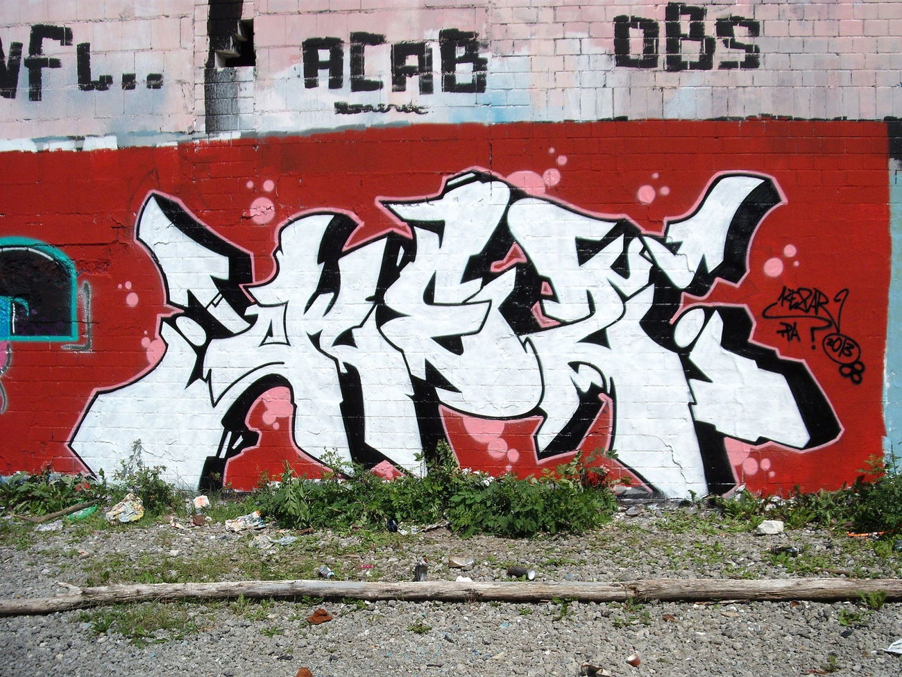 Graffiti Wall - Photo by kez1996 - Kez, Kezar, TPA (2013)