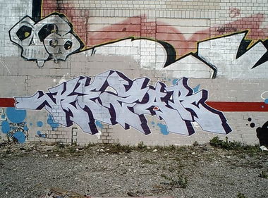 Graffiti Wall - Photo by kez1996 - Kezar, Kez, TPA (2003)