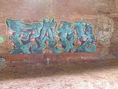 Graffiti Wall - Photo by kieltaggsatnight - Fägy, PK7 (2013)