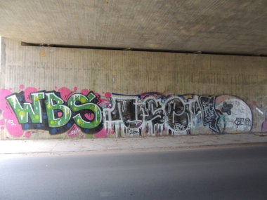 Graffiti Wall - Photo by kieltaggsatnight - WBS, Use (2013)