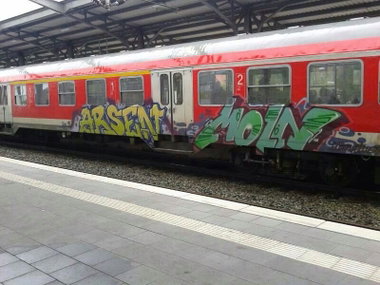 Graffiti Wall - Photo by kieltaggsatnight - Arsen, Moin (2013)