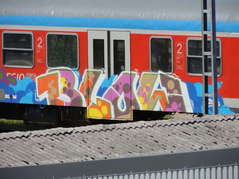 Graffiti Wall - Photo by kieltaggsatnight - Blow (2013)