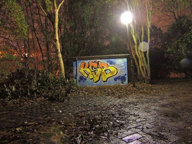 Graffiti Bombing - Photo by kieltaggsatnight - KSB (2013)