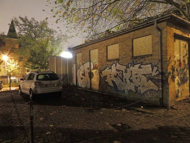 Graffiti Bombing - Photo by kieltaggsatnight - KSB, Zig (2010)