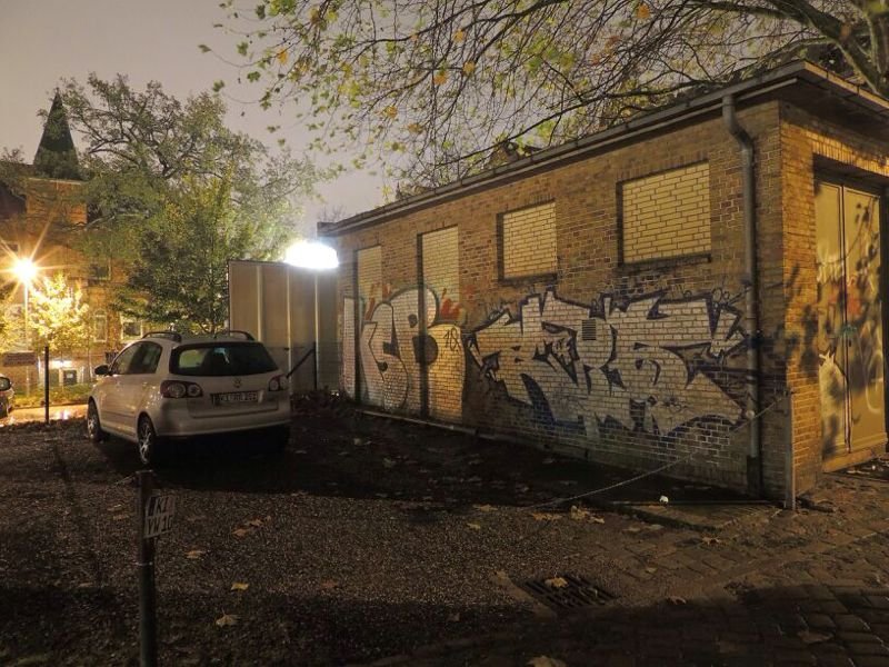 Graffiti Bombing - Photo by kieltaggsatnight - KSB, Zig (2010)