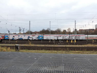 Graffiti Train - Photo by kieltaggsatnight - Rage, Tese, Wholecar (2013)