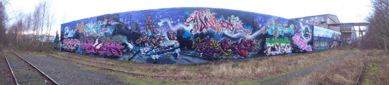 Graffiti Wall - Photo by kieltaggsatnight - KFC (2013)