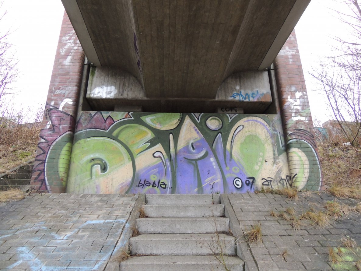Graffiti Wall - Photo by kieltaggsatnight - Detail (2007)