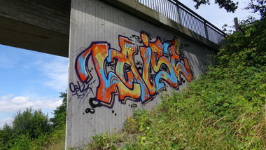 Graffiti Bombing - Photo by kieltaggsatnight - Laise, OBK