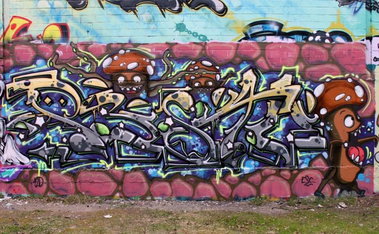 Graffiti Wall - Photo by kieltaggsatnight - Pesto, 12Drunkies, Earl