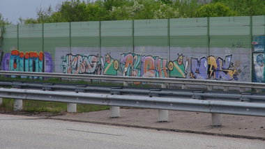Graffiti Wall - Photo by kieltaggsatnight - QVD, Pares, Tech