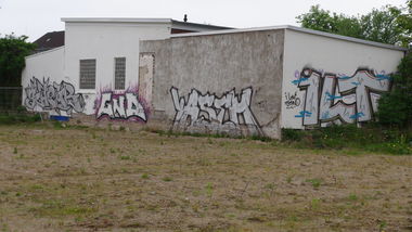 Graffiti Bombing - Photo by kieltaggsatnight - Shoar, GND, Yasem