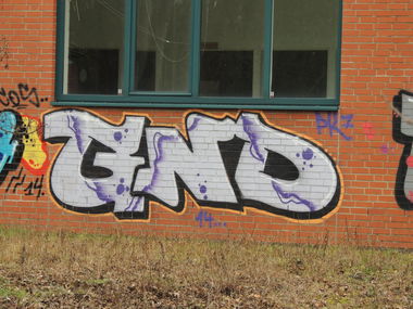 Graffiti Wall - Photo by kieltaggsatnight - GND