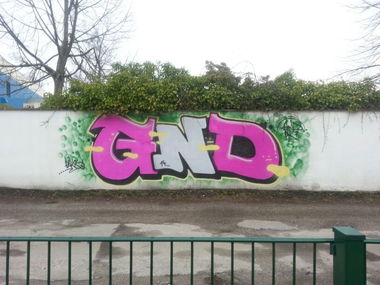 Graffiti Wall - Photo by kieltaggsatnight - GND (2014)