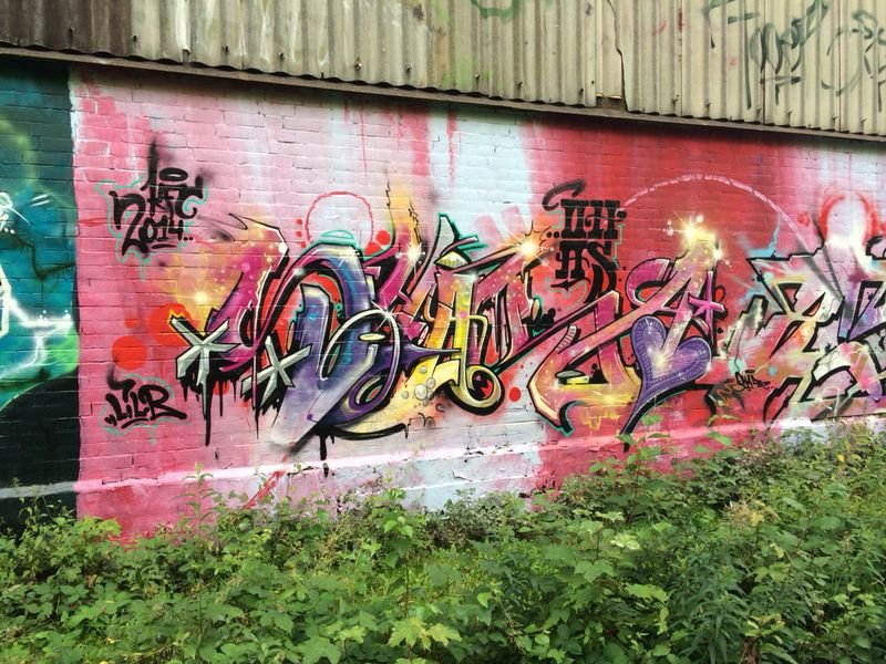 Graffiti Wall - Photo by kieltaggsatnight - SHAKA, KFC, OHAS (2014)