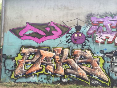 Graffiti Wall - Photo by kieltaggsatnight - PAKS, WIBE, LS (2014)