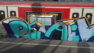 Graffiti Train - Photo by kieltaggsatnight - Detail (2015)