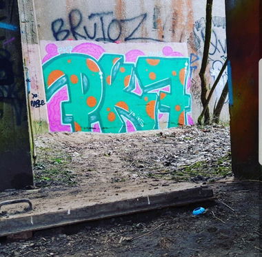 Graffiti Bombing - Photo by kieltaggsatnight - PK7 (2018)