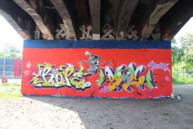 Graffiti Wall - Photo by kieltaggsatnight (2018)