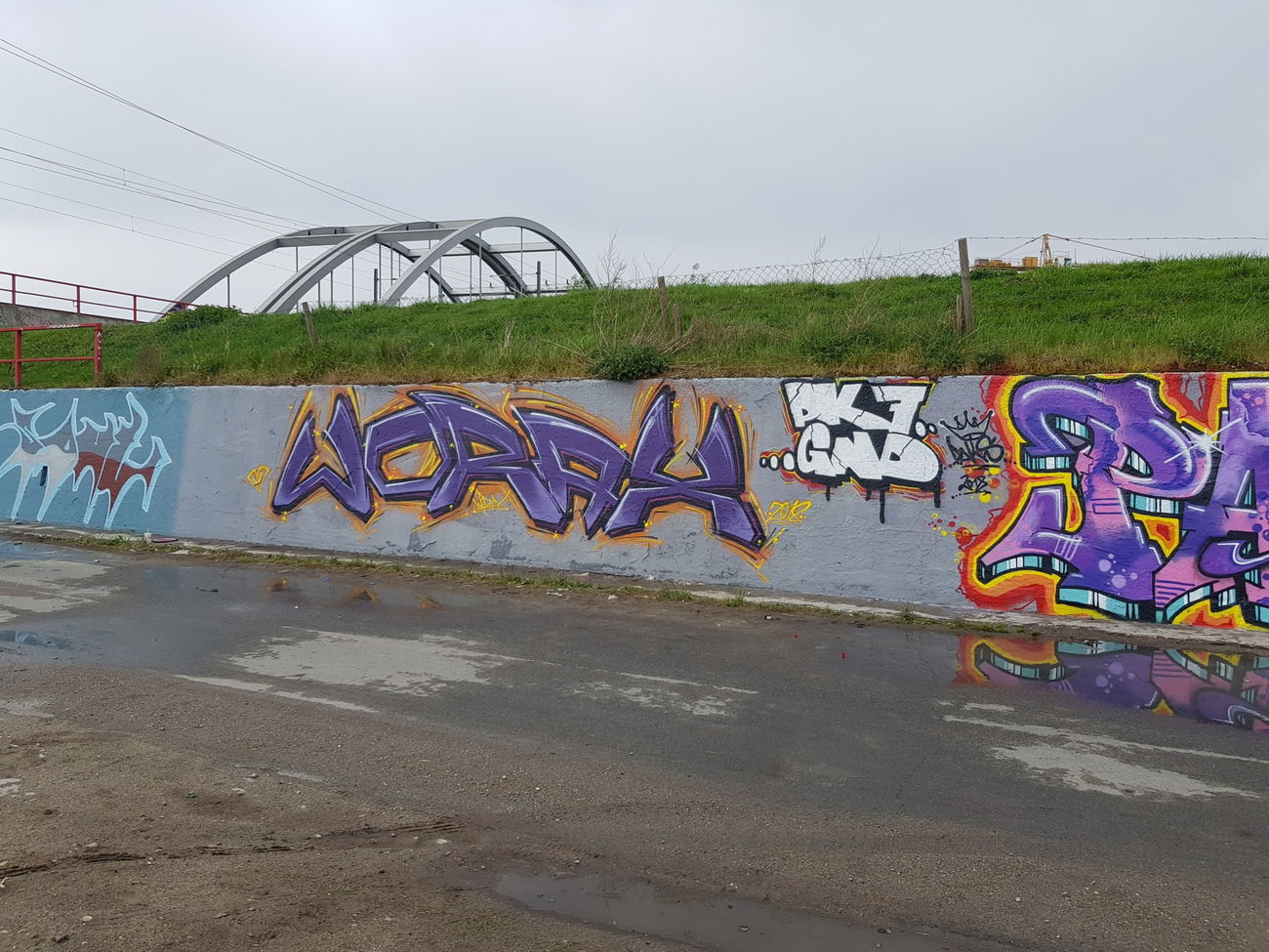 Graffiti Wall - Photo by kieltaggsatnight - Worax, PK7, gnd (2018)