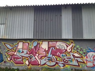 Graffiti Wall - Photo by kier