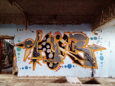 Graffiti Wall - Photo by kier - kier, knzr (2013)