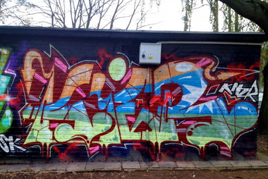 Graffiti Wall - Photo by kier - kier, knzr (2013)