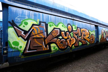 Graffiti Train - Photo by kier