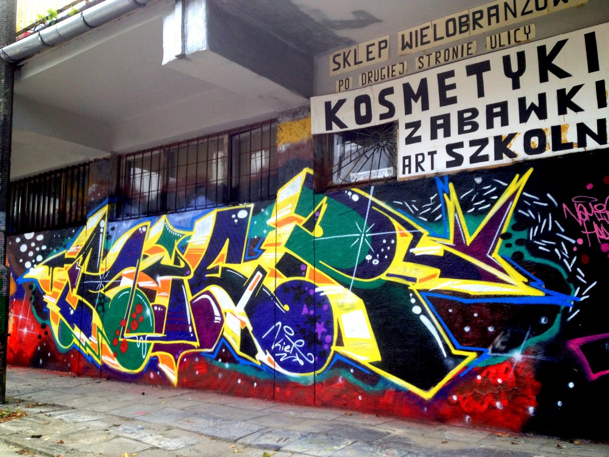 Graffiti Wall - Photo by kier - kier, knzr (2014)