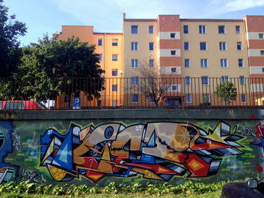 Graffiti Wall - Photo by kier - kier, knzr (2014)