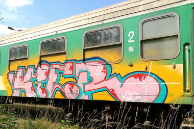 Graffiti Bombing - Photo by kier (2016)