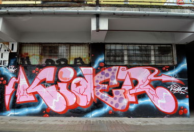 Graffiti Wall - Photo by kier (2016)