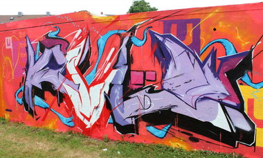 Graffiti Wall - Photo by kilogold
