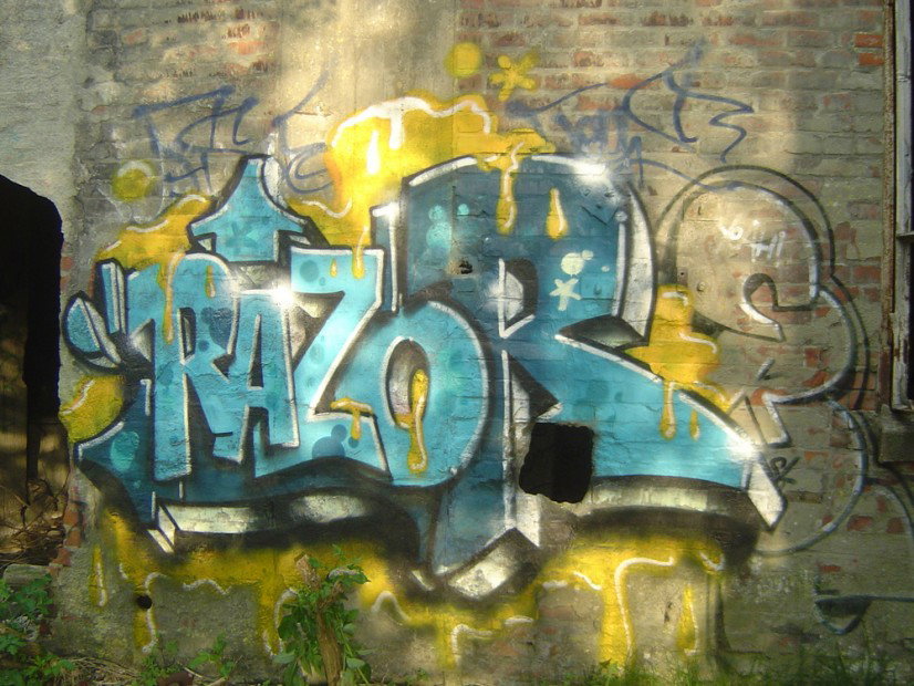 Graffiti Wall - Photo by king - razor