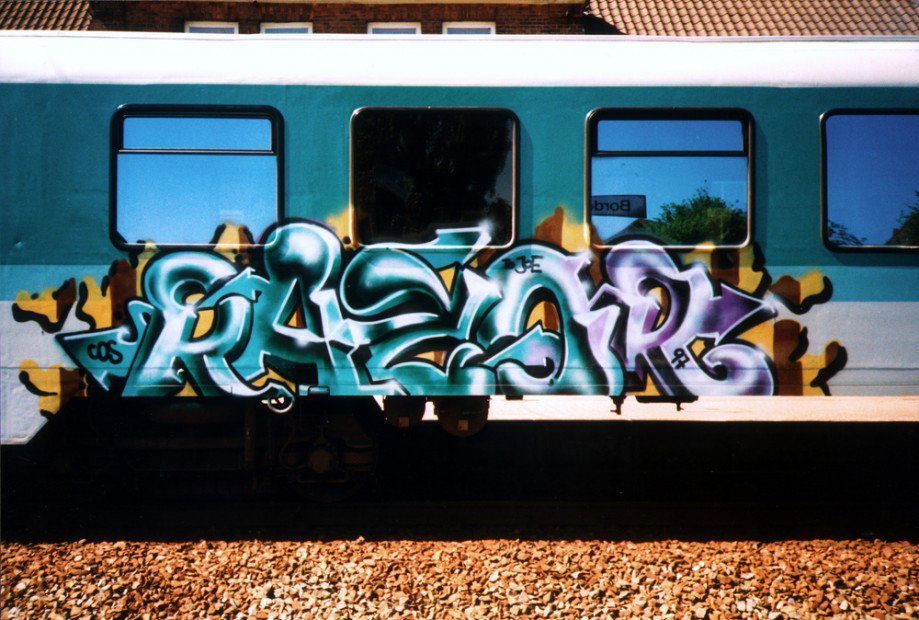 Graffiti Train in Bordesholm - Photo by king - razor