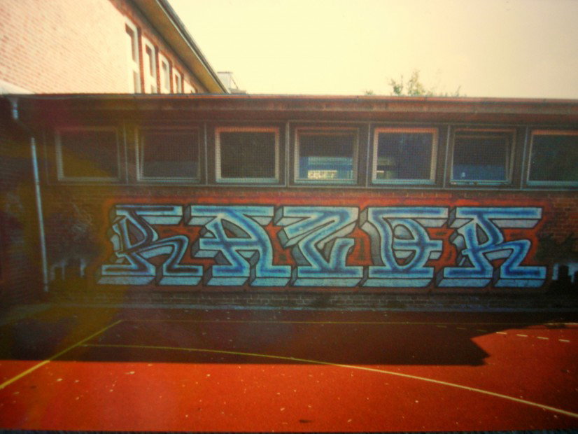 Graffiti Wall - Photo by king - razor
