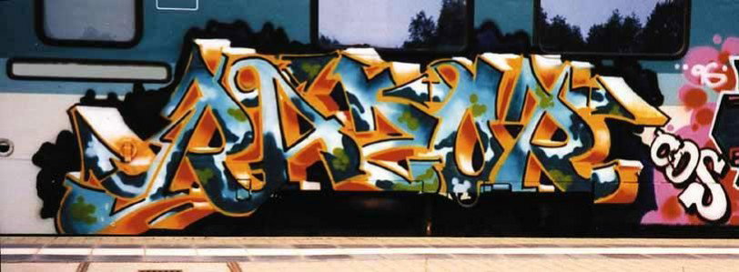 Graffiti Train - Photo by king - razor