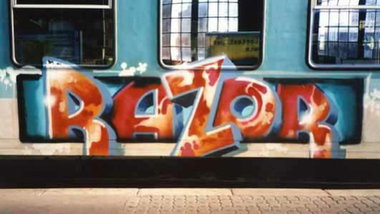 Graffiti Train - Photo by king - razor