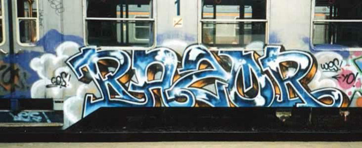 Graffiti Train - Photo by king - razor