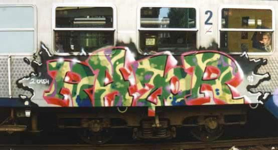 Graffiti Train - Photo by king - razor