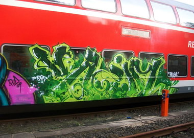Graffiti Train in Kiel - Photo by king - yazem, qvd
