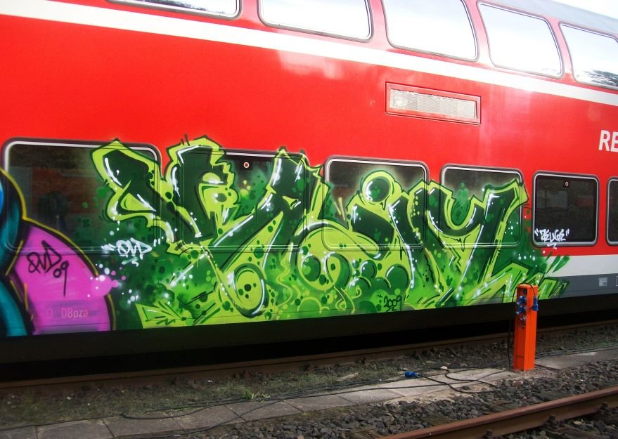 Graffiti Train in Kiel - Photo by king - yazem, qvd