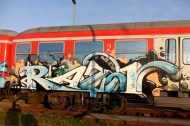Graffiti Train in Kiel - Photo by king - razor