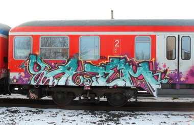 Graffiti Wall - Photo by king